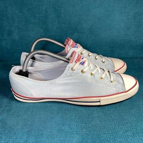 Size 10 - Women’s ConverseAll Star Low blue sneakers - Picture 3 of 9